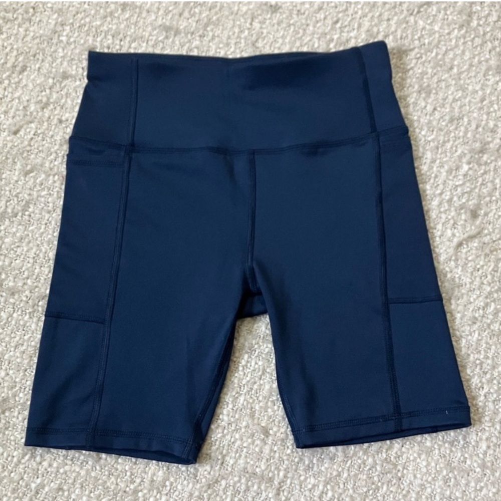 🚴🏽‍♀️ Athletic Works Women’s Size XS (0-2) Navy Blue Biker Shorts